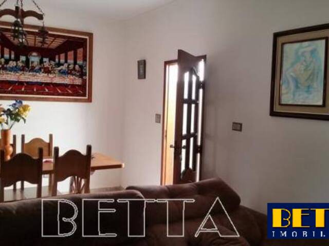 Casa para Venda em Jacareí - 5