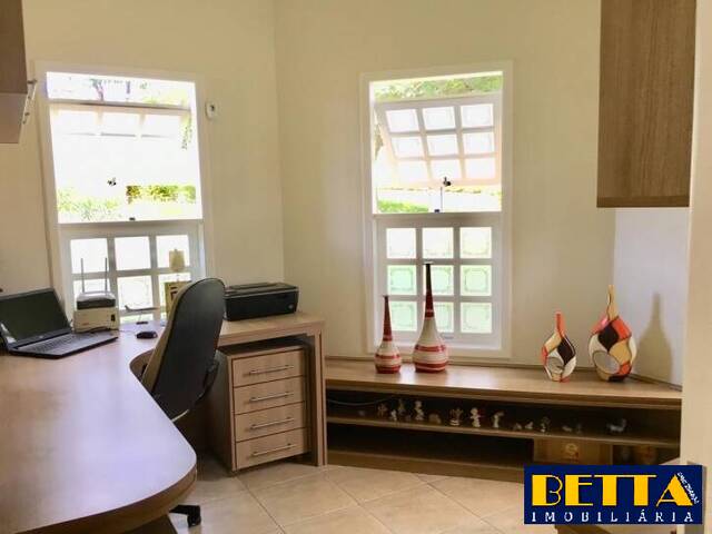 #4131 - Casa em condomínio para Venda em Jacareí - SP