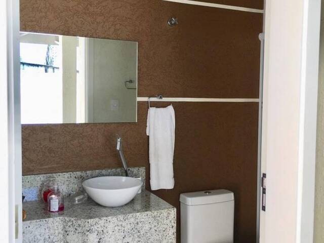 Casa em condomínio para Venda em Jacareí - 4