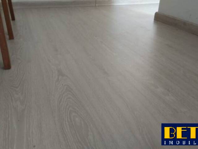 Apartamento para Venda em Jacareí - 2