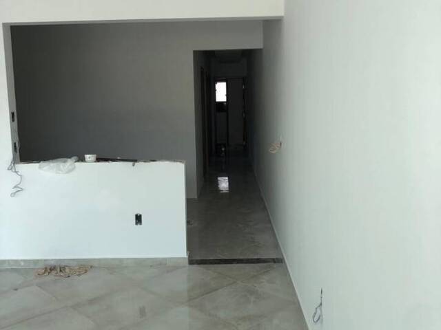 Casa para Venda em Jacareí - 4