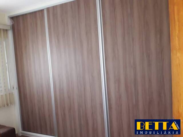 Apartamento para Venda em Jacareí - 4