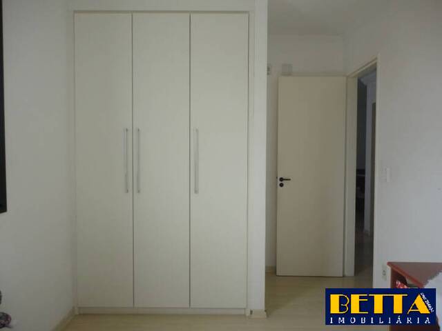 Apartamento para Venda em Jacareí - 3