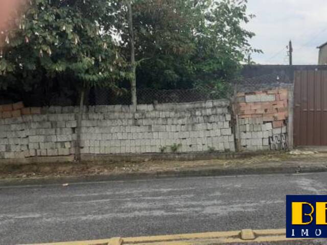 #6418 - Casa para Venda em Jacareí - SP - 3